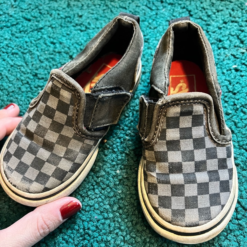 Check Vans